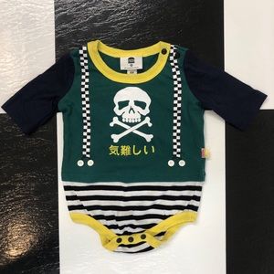 RARE HARAJUKU MINI L/S SKULL ONESIE